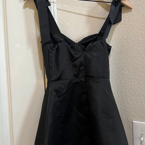 NEW Lucy in the Sky LA Silk Dress - Picture 4 of 4